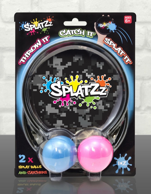 Splatzz komplekt sisaldab kahte palli ja kahte püüdmistaldrikut